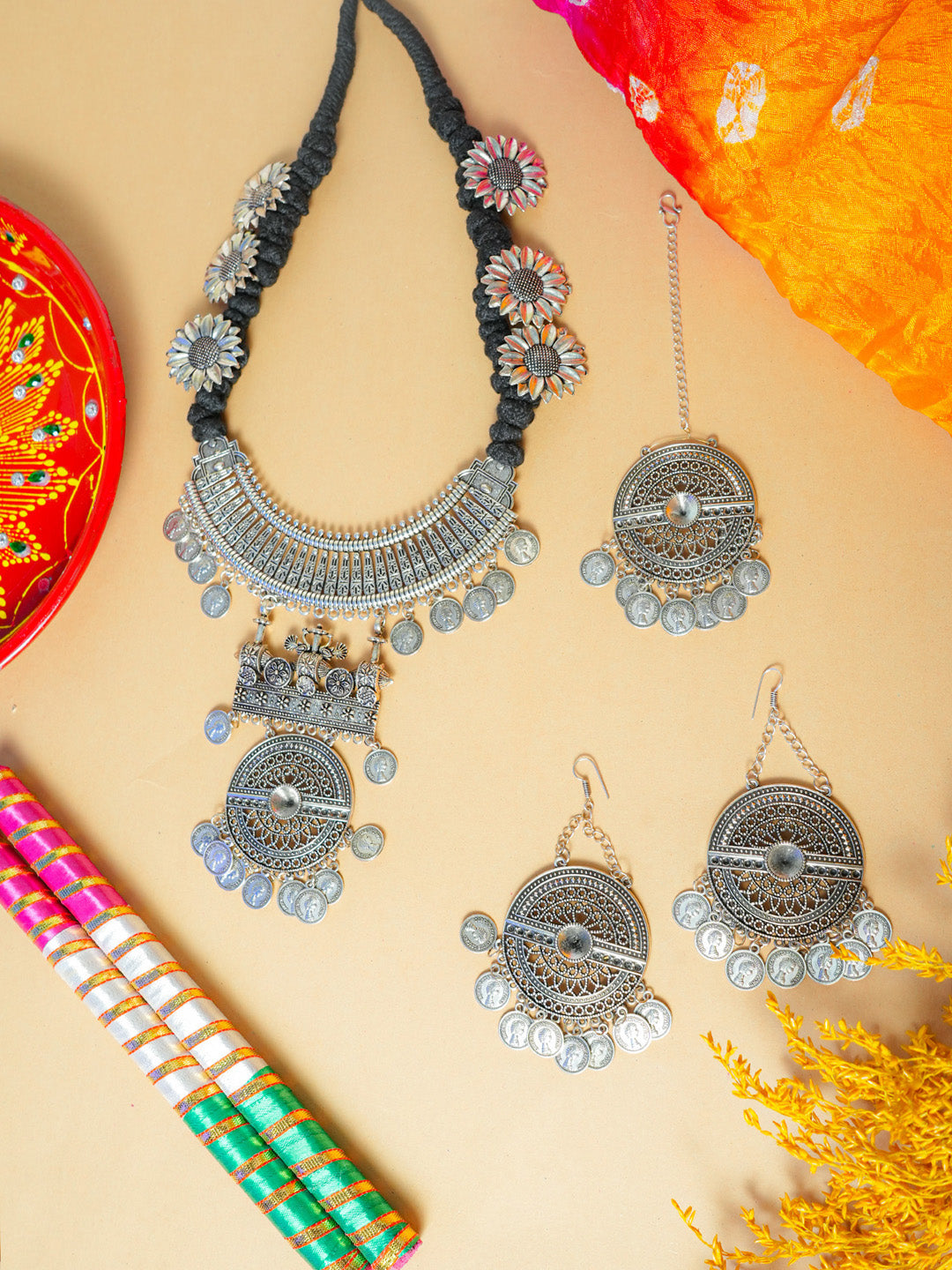 Fashion dandiya jewellery