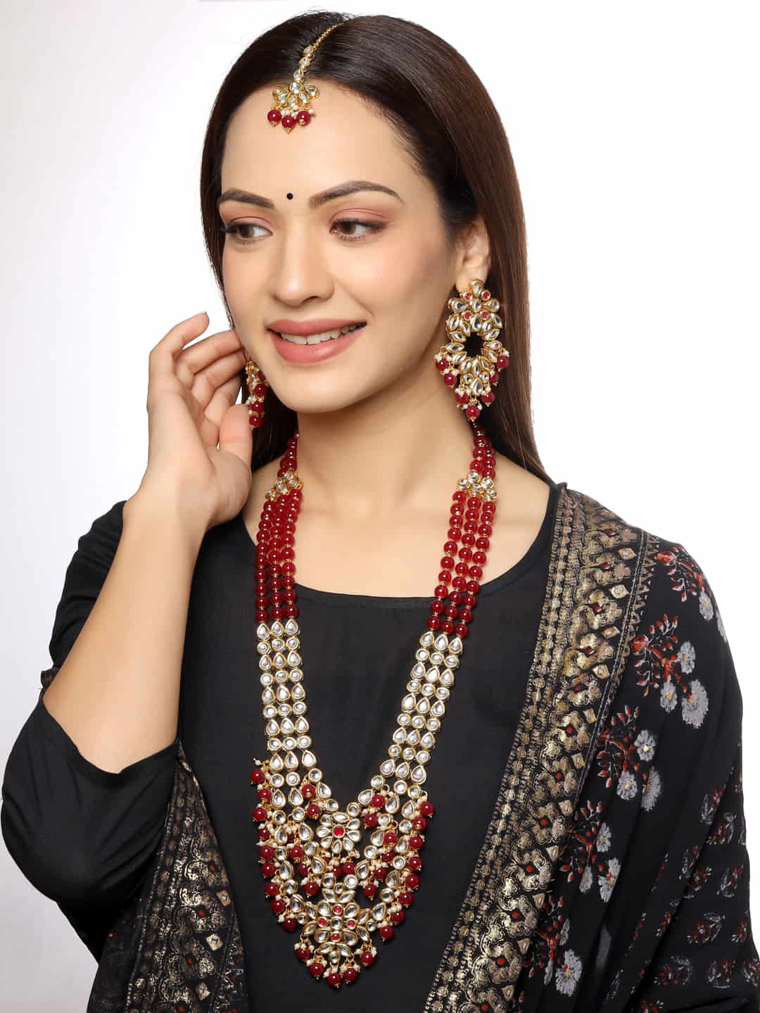 Long kundan necklace on sale set