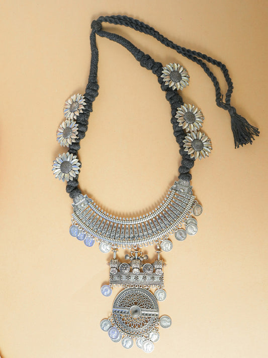 Sliver Oxidised Full Jewelry Set with maang tikka