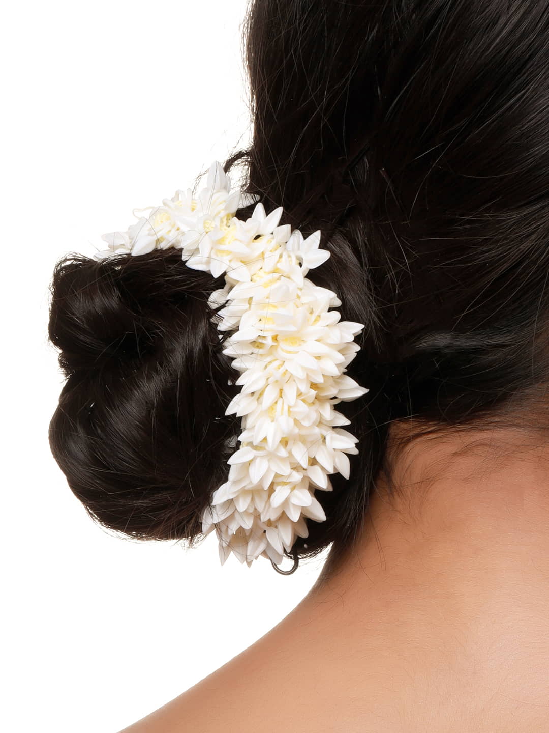 jasmine-fragrance-gajra-scrunchie-for-women-viraasi