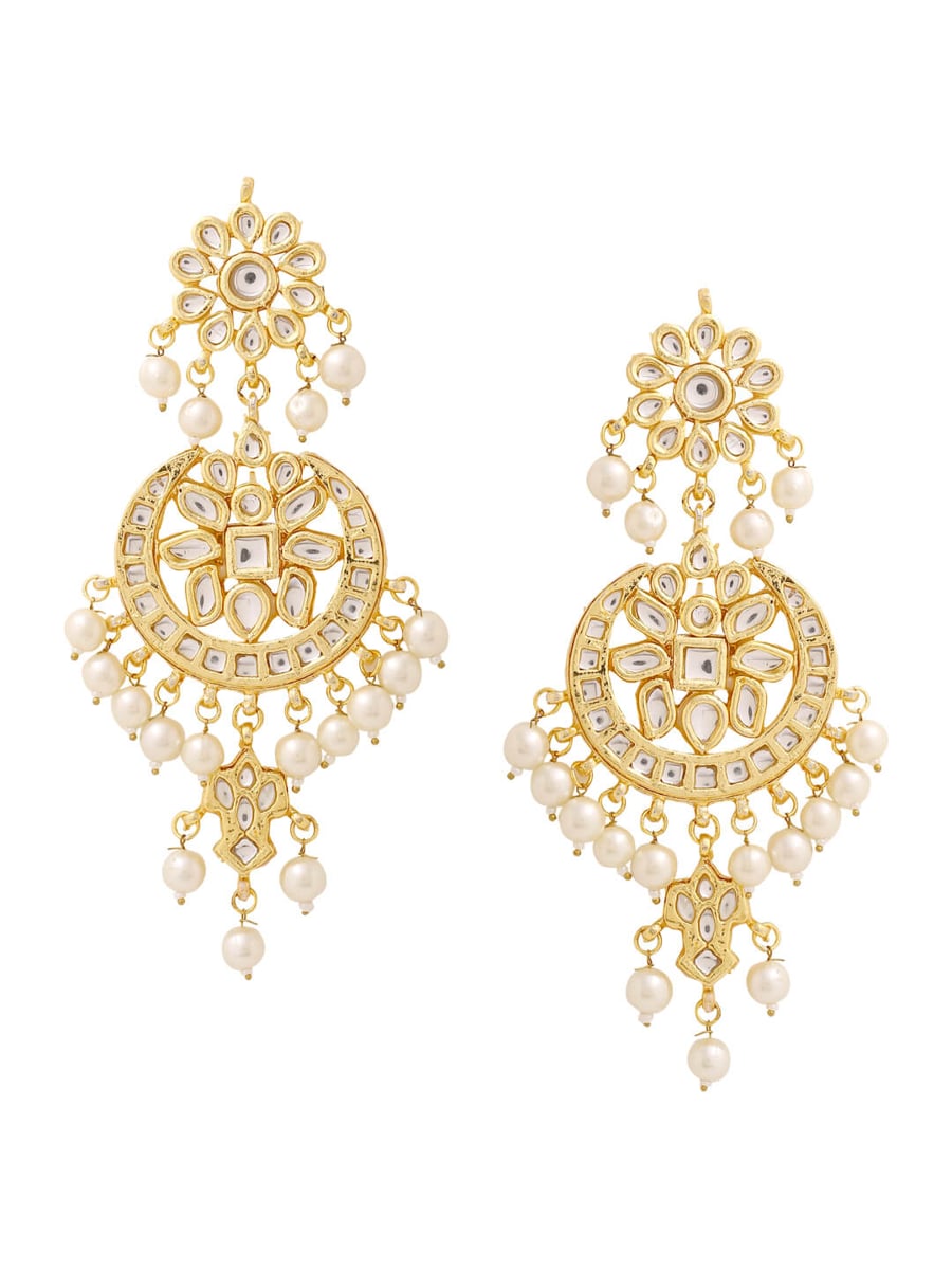 gold-plated-kundan-earrings-and-maang-tikka-set-viraasi