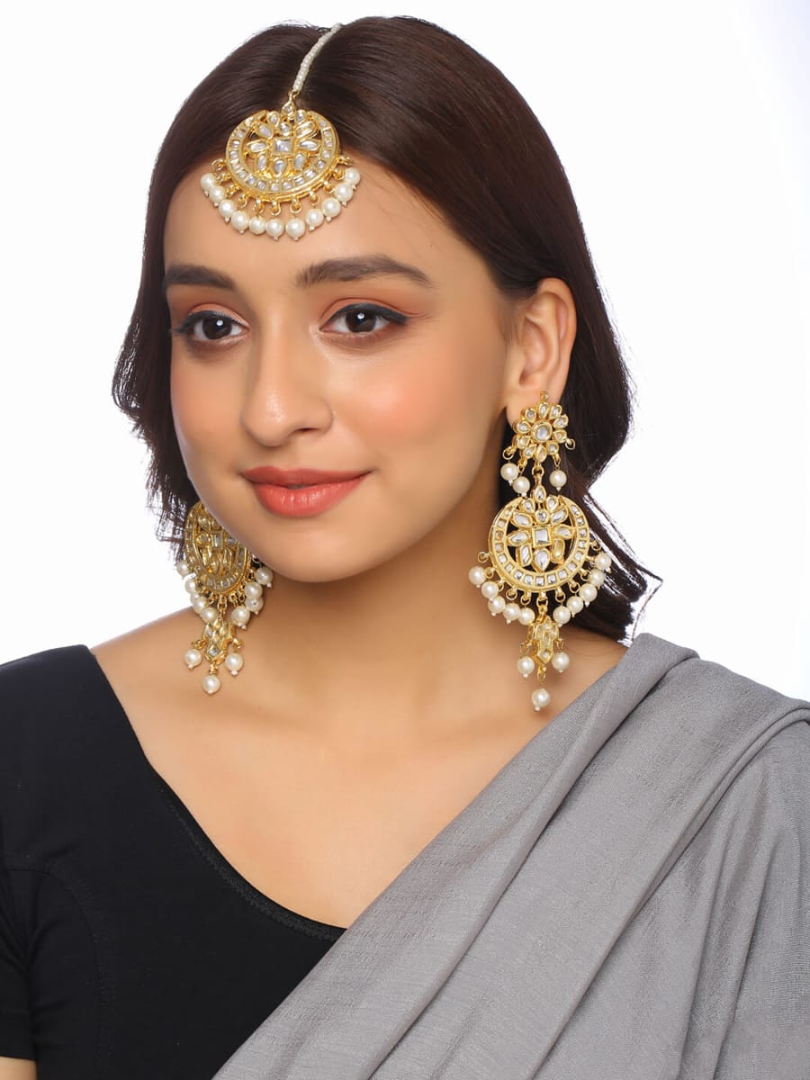 gold-plated-kundan-earrings-and-maang-tikka-set-viraasi