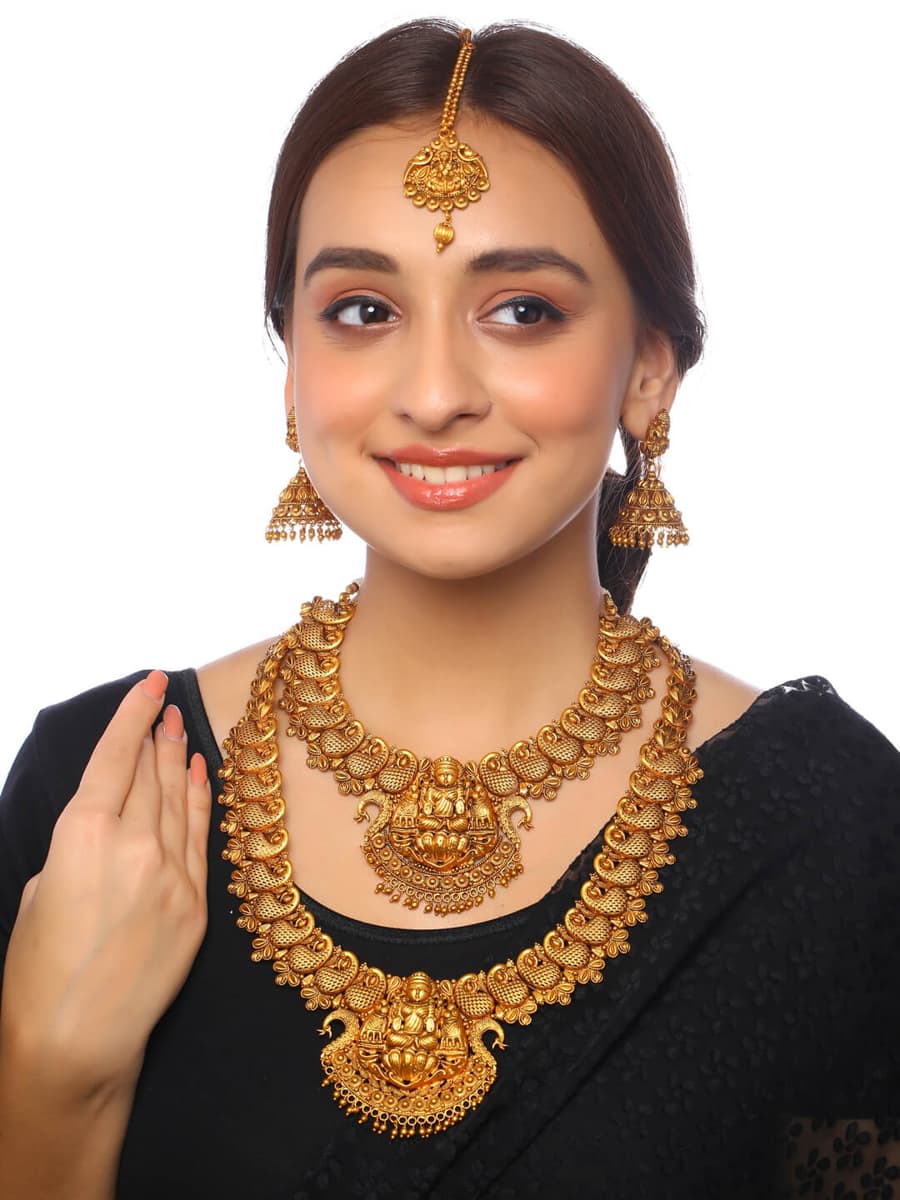 traditional-gold-plated-necklace-set-with-jhumka-earring-viraasi