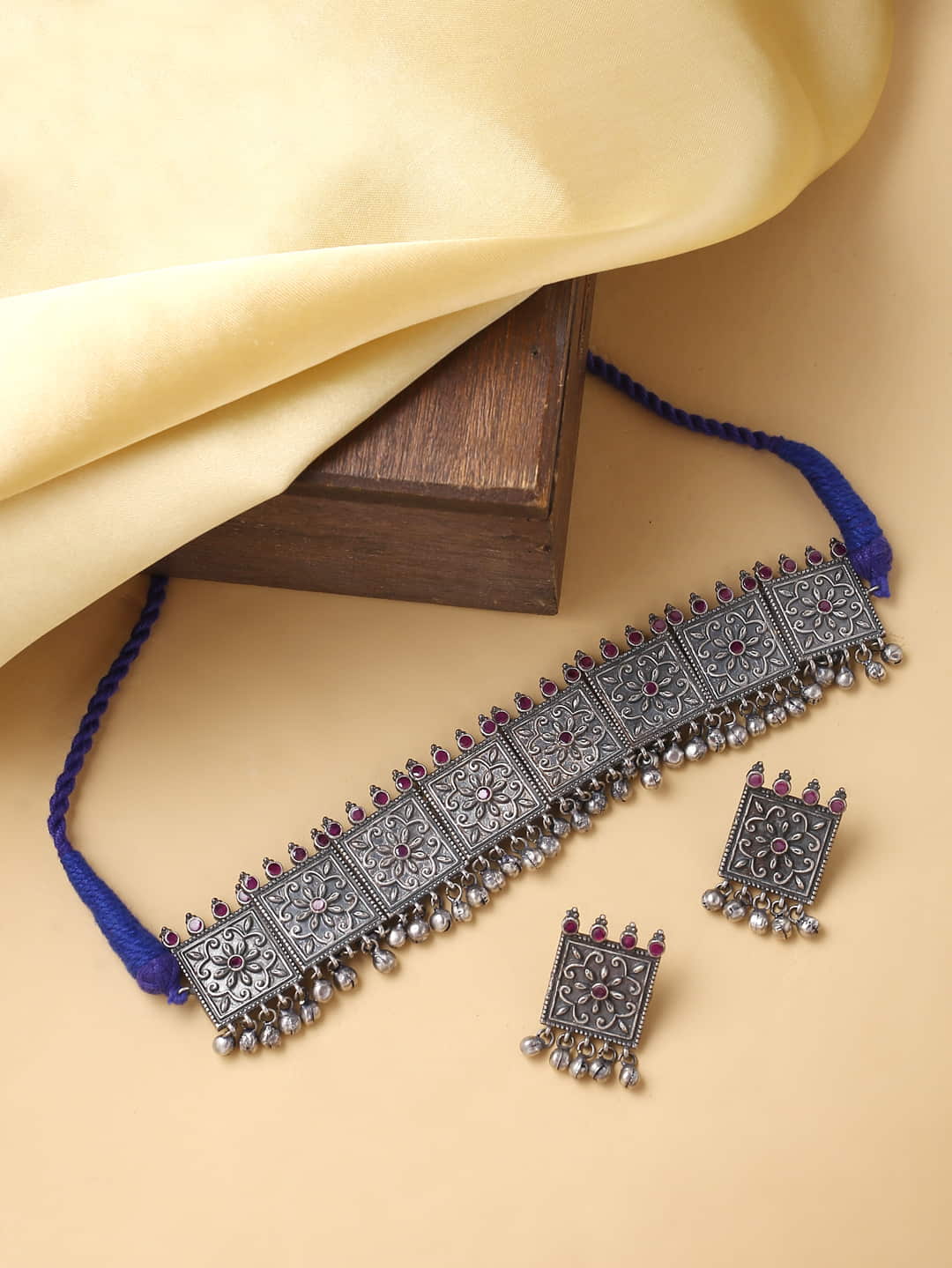 tribal-oxidized-choker-necklace-earring-set-viraasi